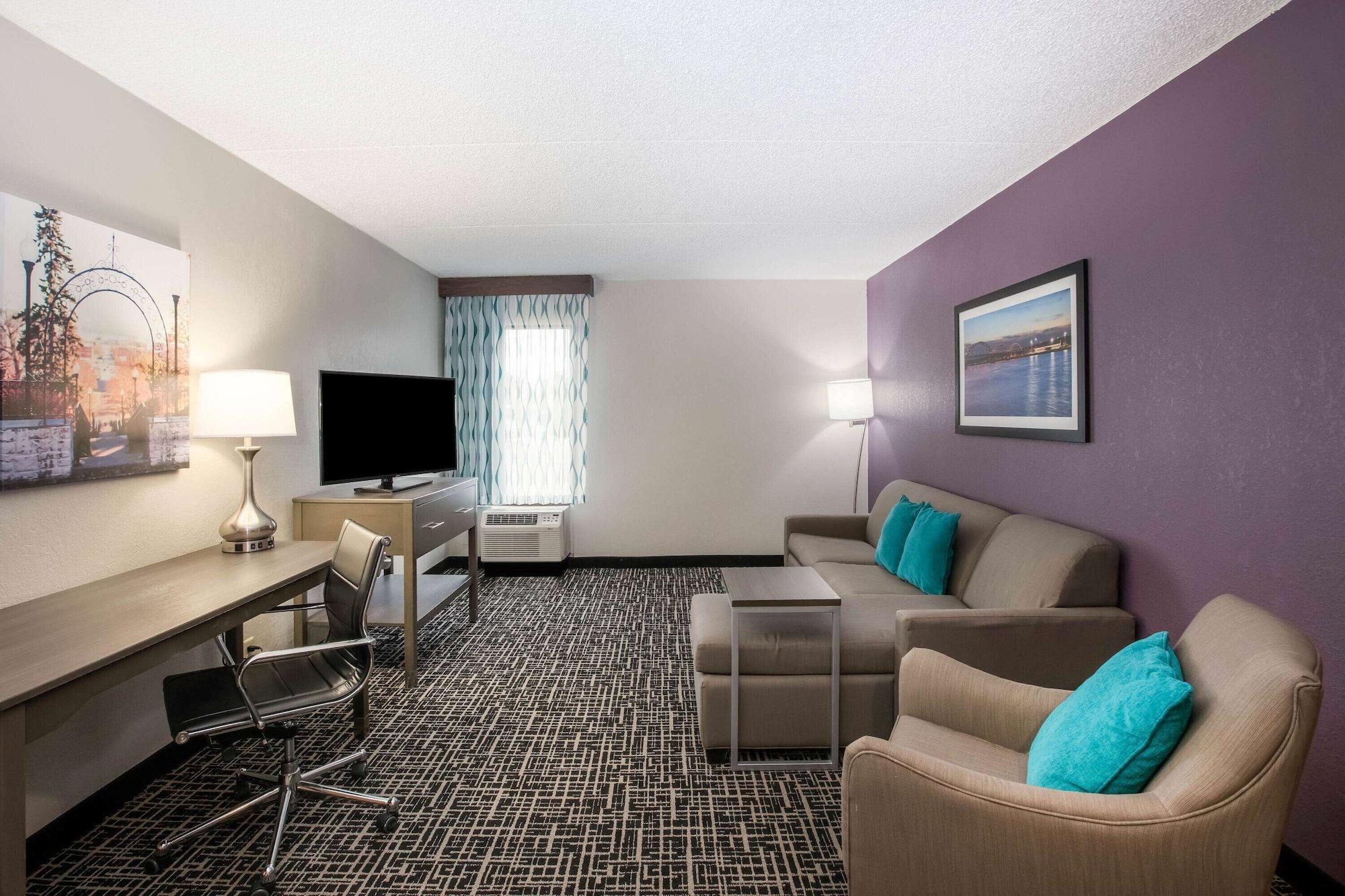 Hotel La Quinta By Wyndham & Conference Center