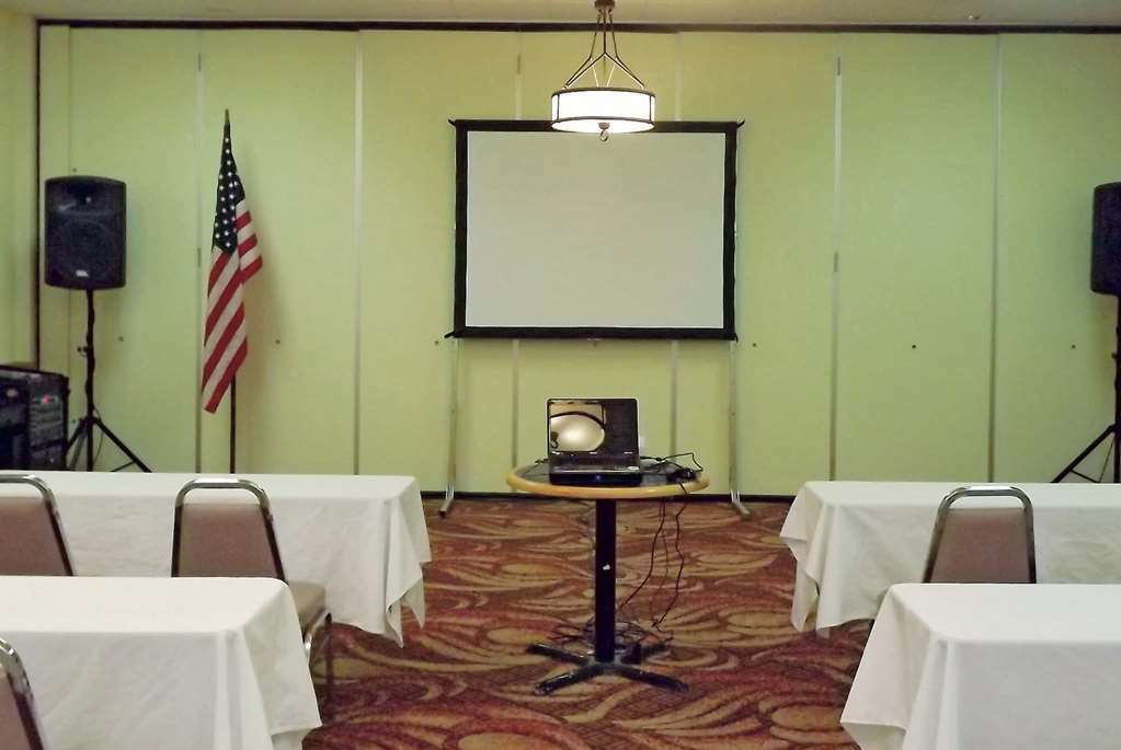 Hotel La Quinta By Wyndham & Conference Center